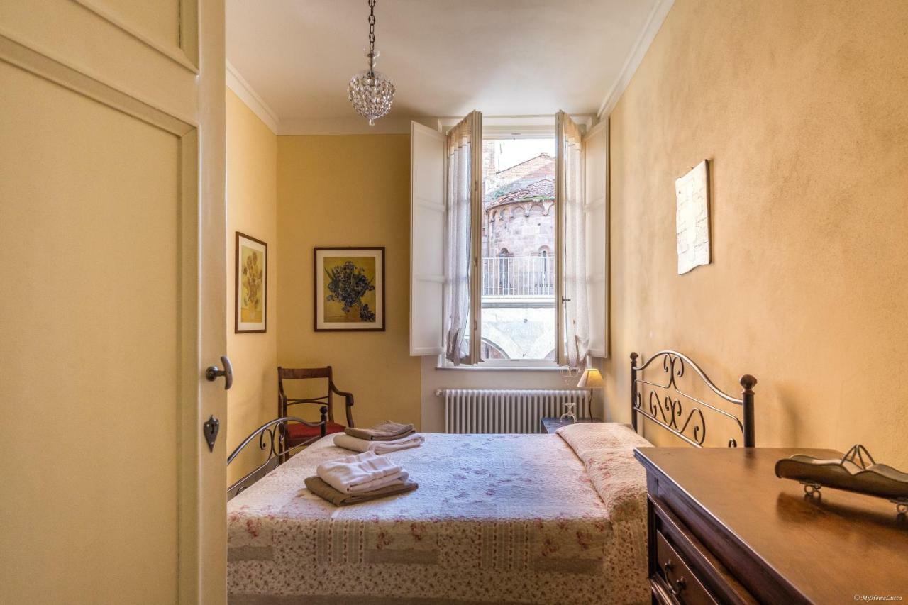 La Delizia Central Apartment Lucca Luaran gambar
