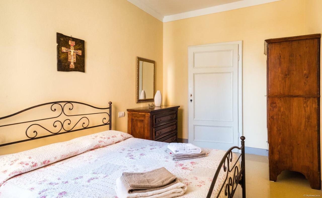 La Delizia Central Apartment Lucca Luaran gambar